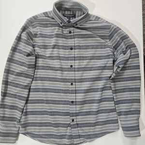 Mizzen & Main Performance Menswear Shirt Medium Trim Fit Grey Stripe Button Down